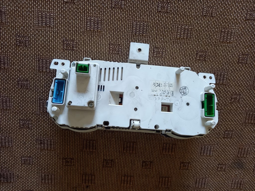 Suzuki Ignis  km óracsoport 2003 3. kép