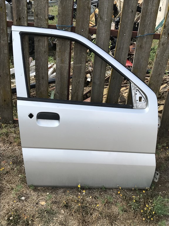 Suzuki Ignis jobb első ajtó eladó ezüstszürke Z2S 1. kép