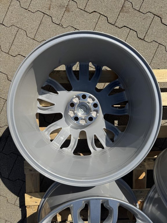 R21 5x120 Original Land Rover Range Rover Sport Style 5007  új gyári alufelnik  7. kép