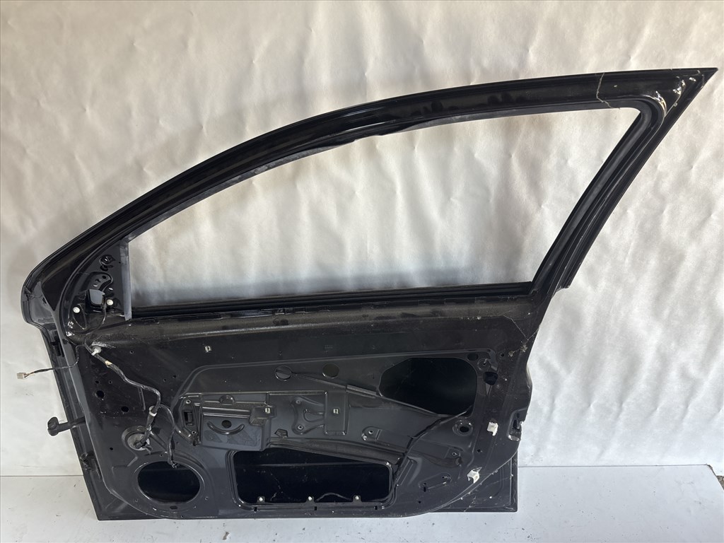 13201 Opel Astra H Jobb első  Ajtó Fekete  Z20R 4. kép