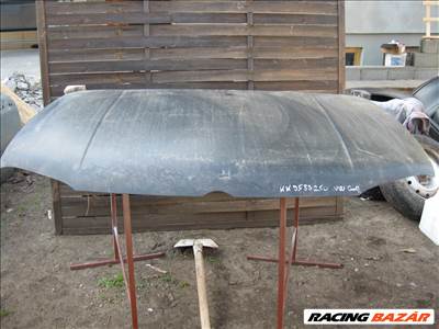 Volkswagen Golf IV motorháztető 
