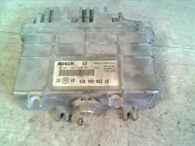 VOLKSWAGEN GOLF III. Motorvezérlő egység ECU PCM modul