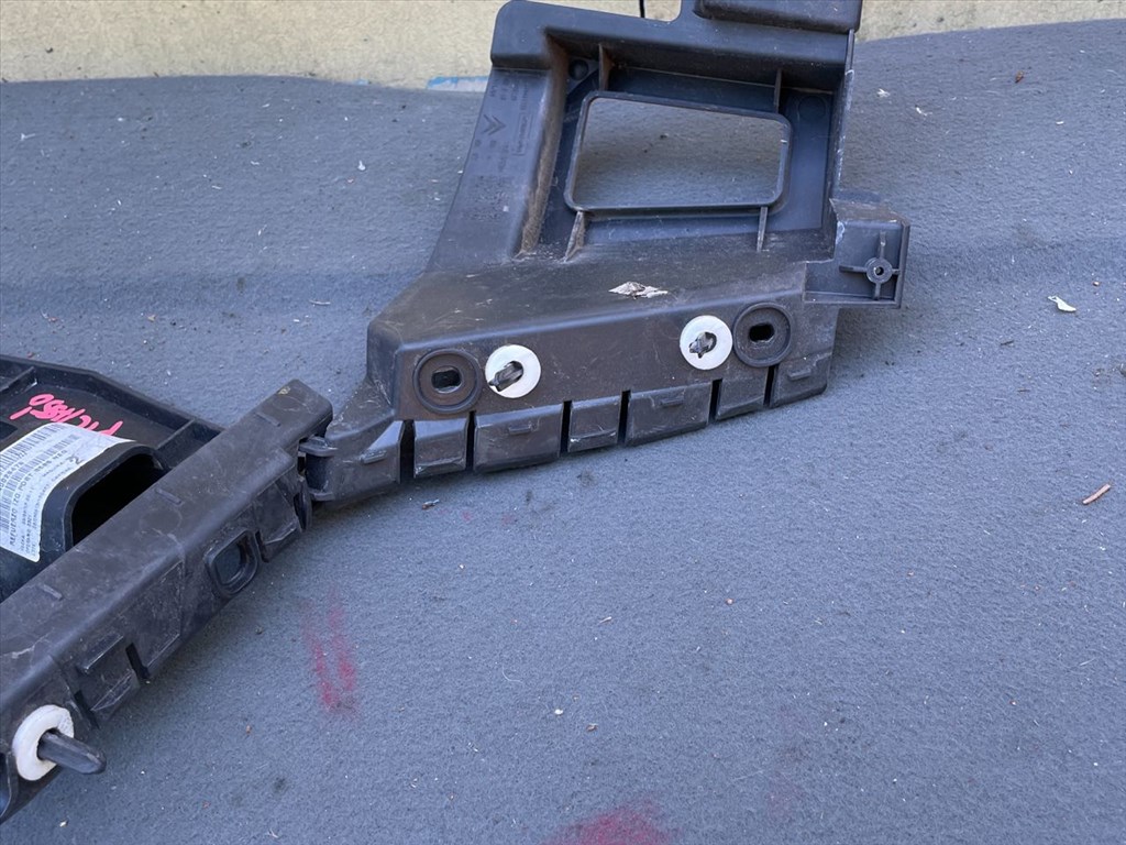 CITROËN C4 Picasso I UD_ Bal hátsó Lökhárító Tartó (Műanyag) 3. kép