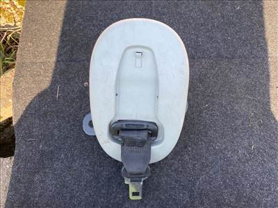 NISSAN QASHQAI / QASHQAI PLUS 2 J10, JJ10 Hátsó középső Biztonsági Öv