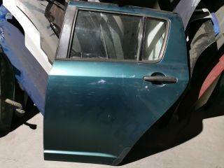 Suzuki Swift III SUZUKI SWIFT III Bal hátsó Ajtó (Részeivel)