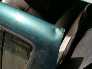 Suzuki Swift III SUZUKI SWIFT III Bal hátsó Ajtó (Részeivel) 3. kép