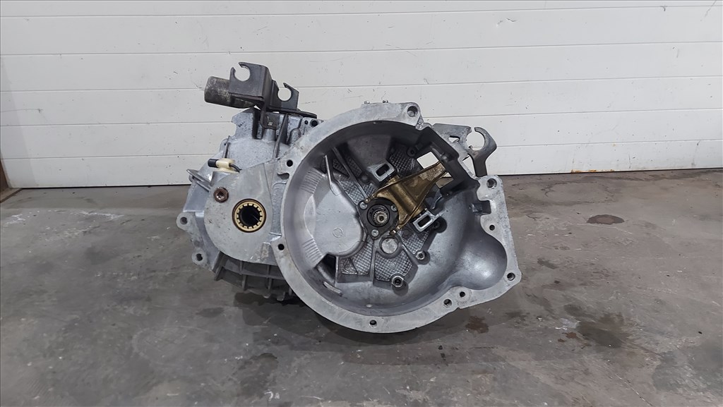 Fiat DUCATO Peugeot BOXER Citroen JUMPER 2.8 Váltó sebességváltó 7390 20km58 2. kép