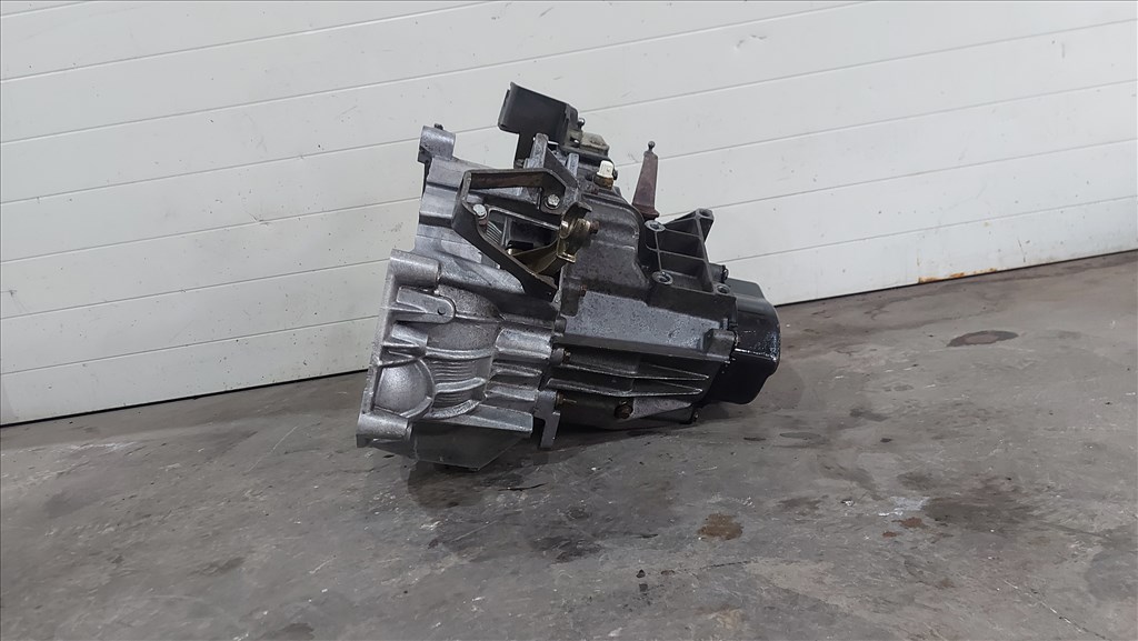 Fiat DUCATO Peugeot BOXER Citroen JUMPER 2.8 Váltó sebességváltó 7390 20km58 5. kép