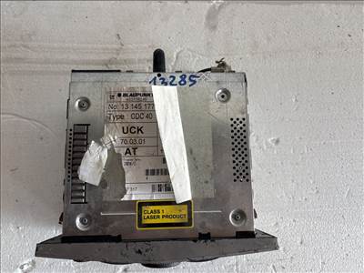 Opel H astra CDC 40 Opera CD-s rádió 13145177