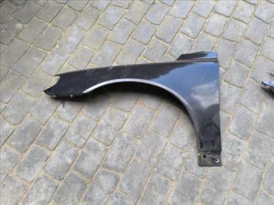 VOLVO V70 Bal első Sárvédő