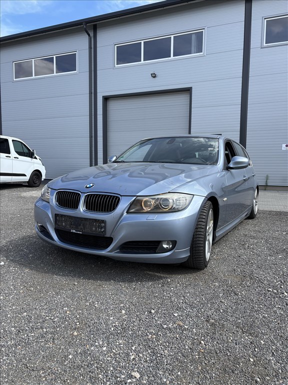 BMW LCI 330XD 245le (E90, E91, E92, E93) bontott alkatrészei 2. kép