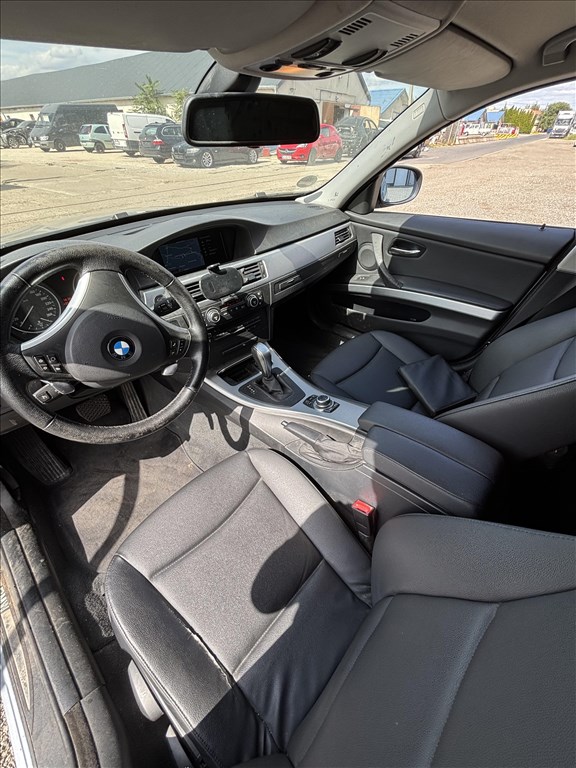 BMW LCI 330XD 245le (E90, E91, E92, E93) bontott alkatrészei 4. kép