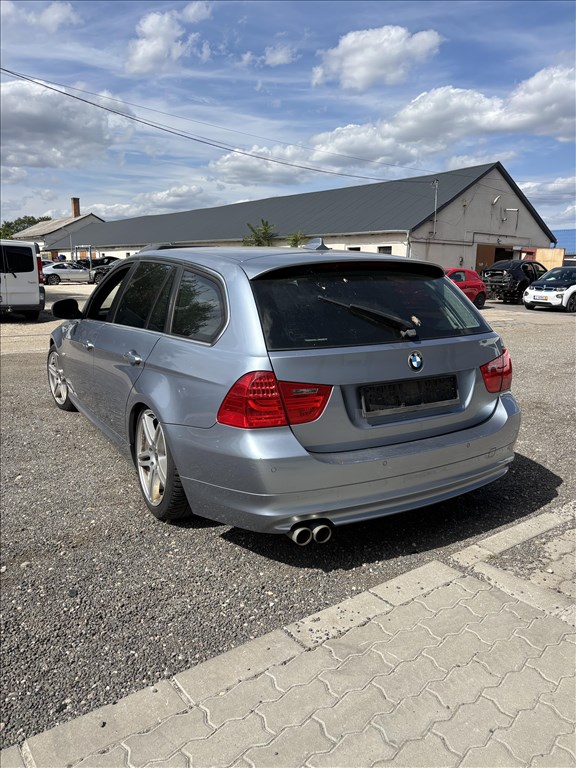 BMW LCI 330XD 245le (E90, E91, E92, E93) bontott alkatrészei 6. kép