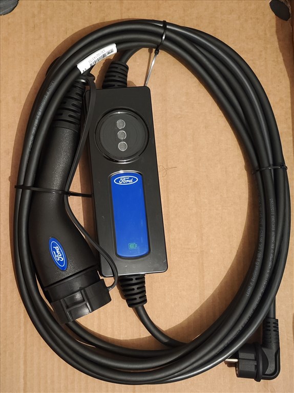 Ford kuga phev uj töltő plug-in hybrid type2 35387990 1. kép
