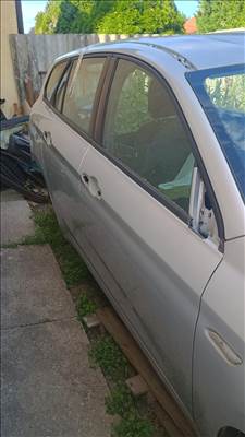 Fiat Tipo jobb első ajtó 