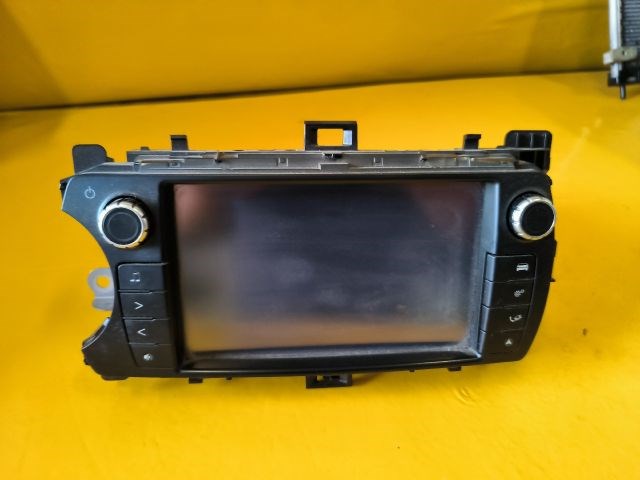 Toyota Yaris (XP130/XP150) Navigációs Fejegység 861400d100 1. kép