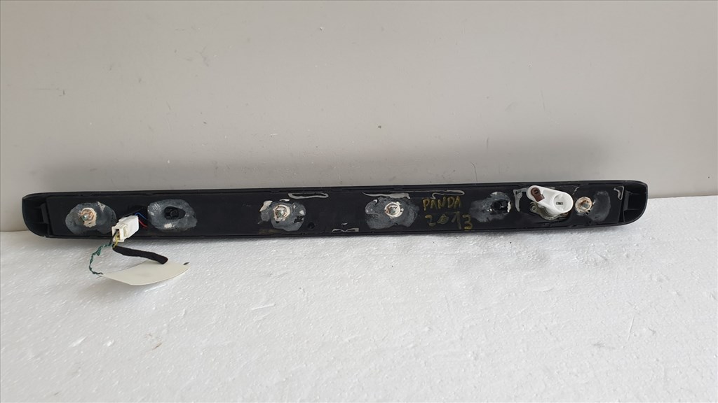 511714 Fiat Panda 2013, Csomagtérajtó Kilincs, Rendszám Világítás. 6. kép