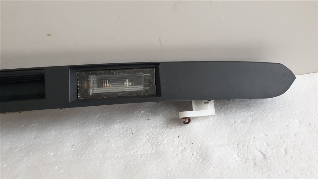 511714 Fiat Panda 2013, Csomagtérajtó Kilincs, Rendszám Világítás. 7. kép