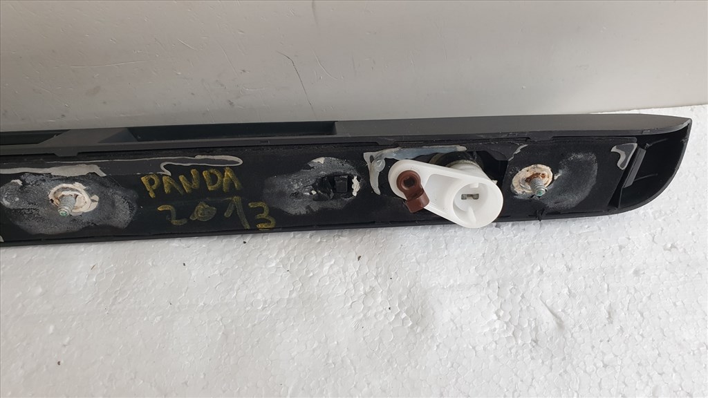 511714 Fiat Panda 2013, Csomagtérajtó Kilincs, Rendszám Világítás. 10. kép