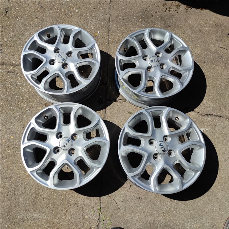 4x100 15 Gyári Kia alufelni 89000ft a 4db/235/ 5. kép