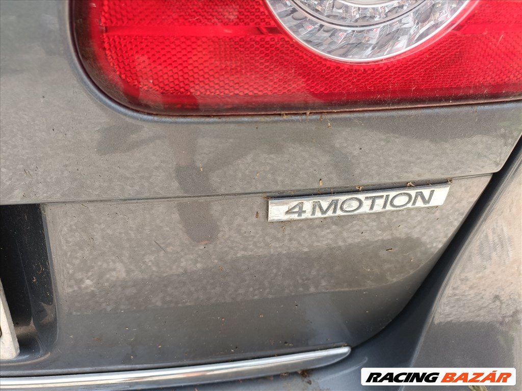 Volkswagen Passat B6 2.0Tdi(BKP) 4 Motion bontott alkatrészei, LA7T színben eladók 5. kép