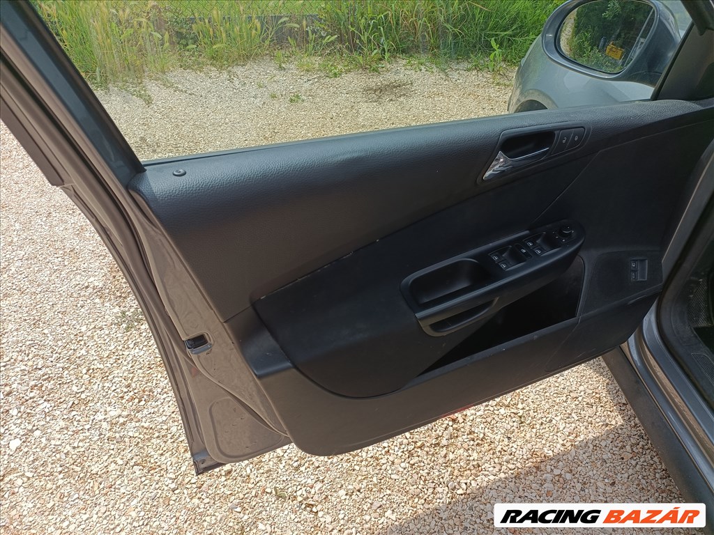 Volkswagen Passat B6 2.0Tdi(BKP) 4 Motion bontott alkatrészei, LA7T színben eladók 7. kép