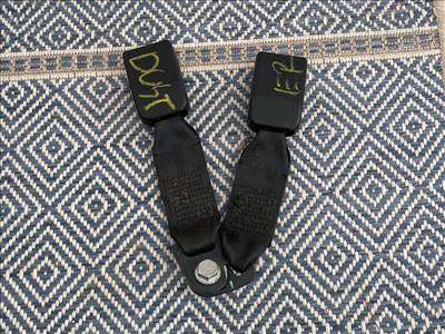 DACIA DUSTER  Hátsó középső Biztonsági Öv Csat