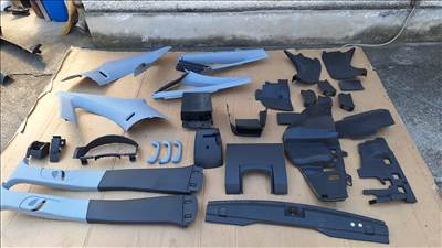 Opel Meriva A utastér belső műanyagok 