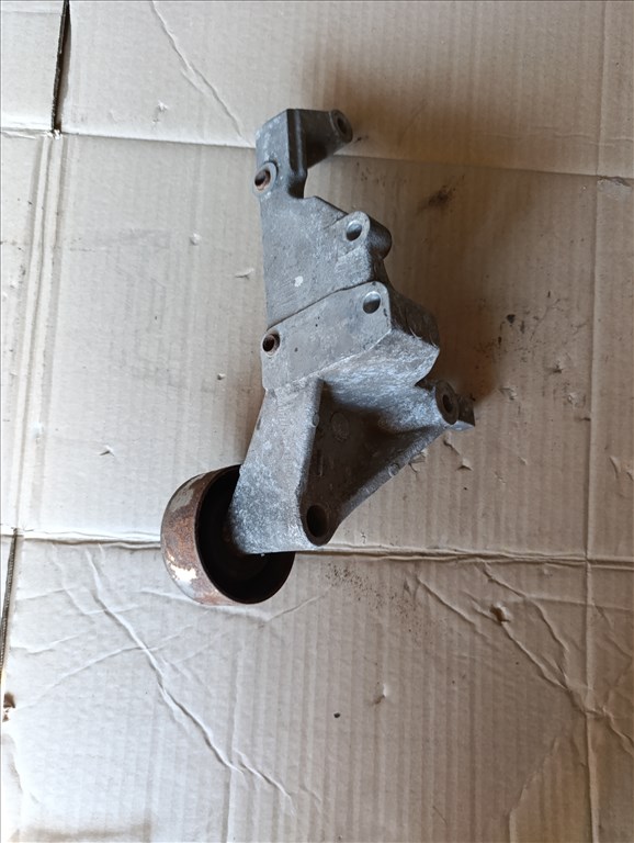 Kia Sorento (JC) Klíma tartó bak 2. kép