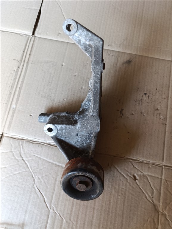 Kia Sorento (JC) Klíma tartó bak 3. kép