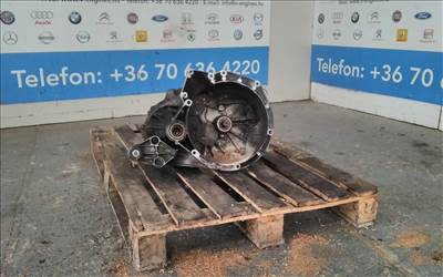 Ford Focus 1,6TDCI, AV6R-7002 MF bontott váltó