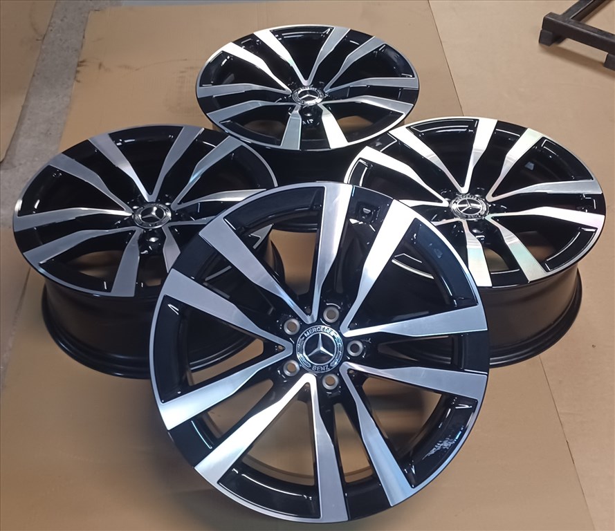 Gyári Mercedes W223 S klasse alufelnik 5x112 8,5x19 ET31,5 4db 2. kép