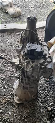 Isuzu D-Max 2.5 D Sebességváltó 2012-2017-ig