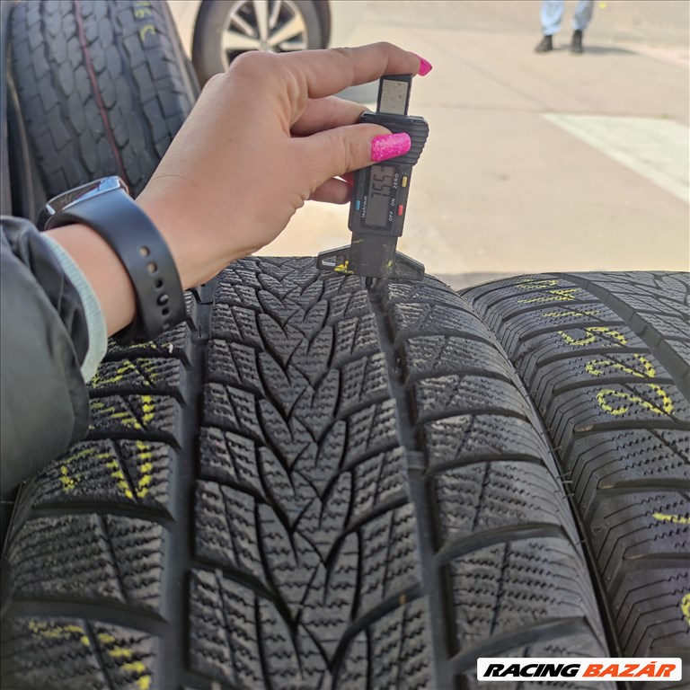 225/40 R18 Imperial téli gumi 92000ft a 4db/142/ 2. kép