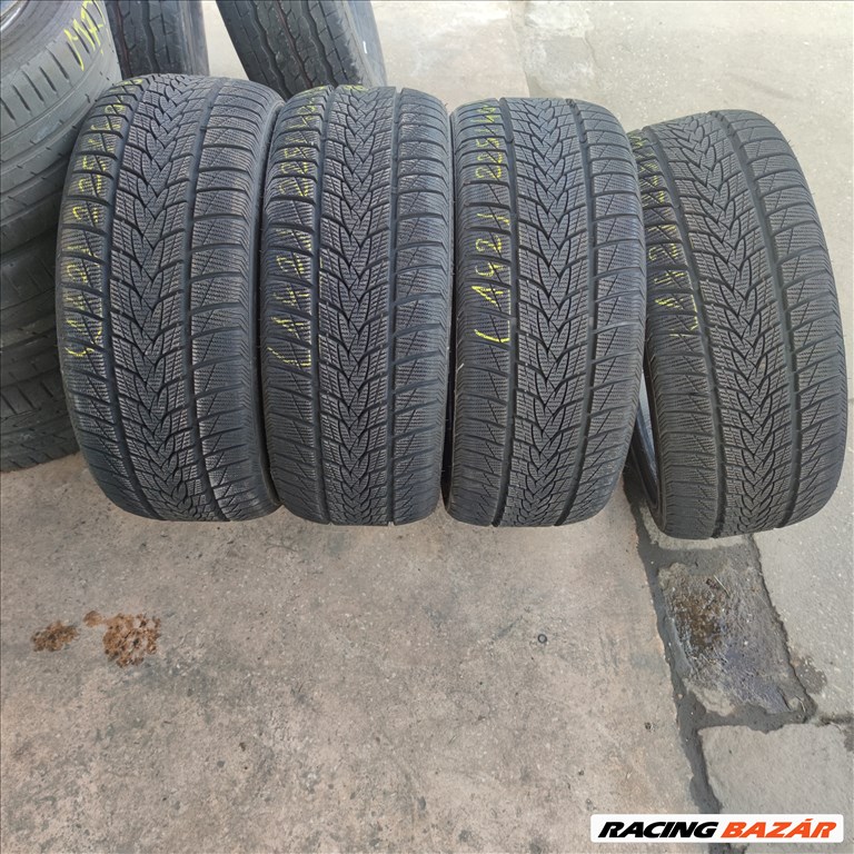 225/40 R18 Imperial téli gumi 92000ft a 4db/142/ 5. kép