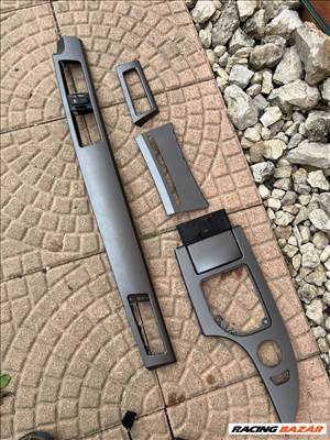 BMW E60/E61 belső díszléc rögzítőpatent 