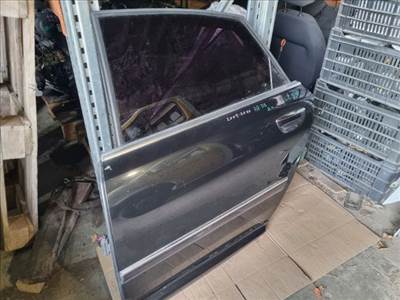 Audi A8 (D3 - 4E) Bal hátsó Ajtó 1087 4e0833419f