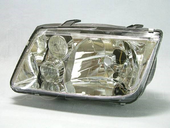 VW Bora 1998-2005 - Fényszóró H4/DE-H3 bal TYC 1. kép