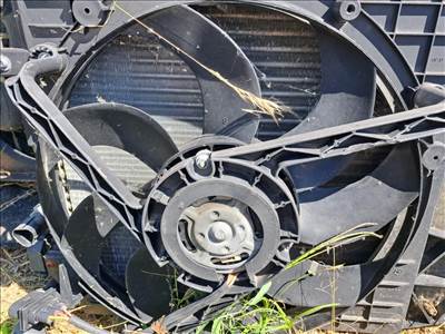 Volkswagen Polo IV hűtőventilátor  6q012120