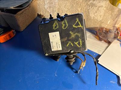 AUDI A4 Avant 8K5, B8 ABS Kocka 015611