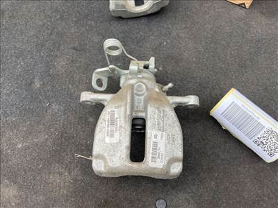 PEUGEOT EXPERT Dobozos VF3A_, VF3U_, VF3X_ Bal hátsó Féknyereg Munkahengerrel