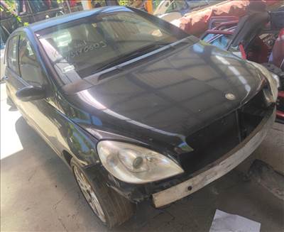 Mercedes B 180 (W245) bontott alkatrészei