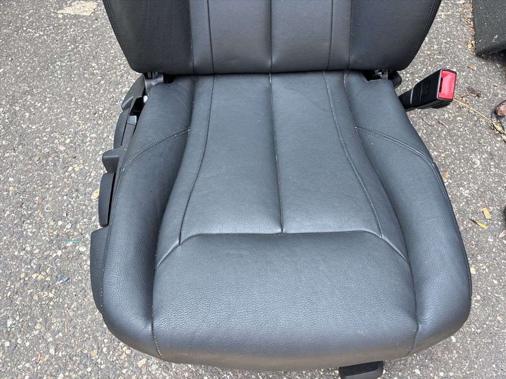 BMW 3 GRAN TURISMO F34 Jobb első Ülés 2. kép