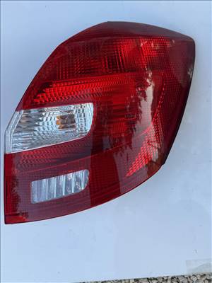 Skoda Fabia II Jobb Hátsó lámpa 