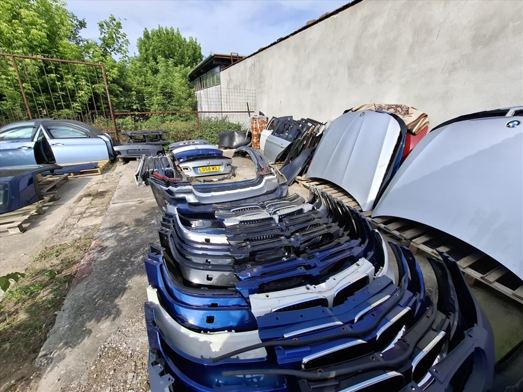 Eladó BMW E90 E91 E92 E93 E87 E60 lökhárító  3. kép