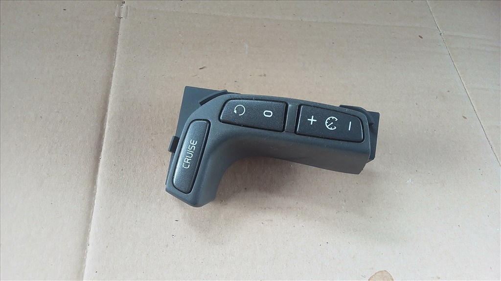 Volvo 9452797 S80 V70 XC70 tempomat kapcsoló  1. kép