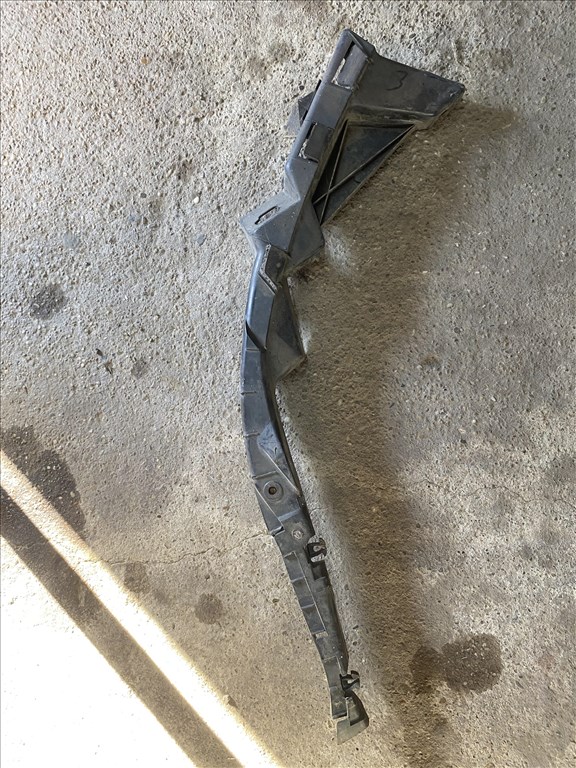 Audi A4 (B5 - 8D), Volkswagen Passat B5 Lökhárító tartó műanyag 3b0807049c 1. kép