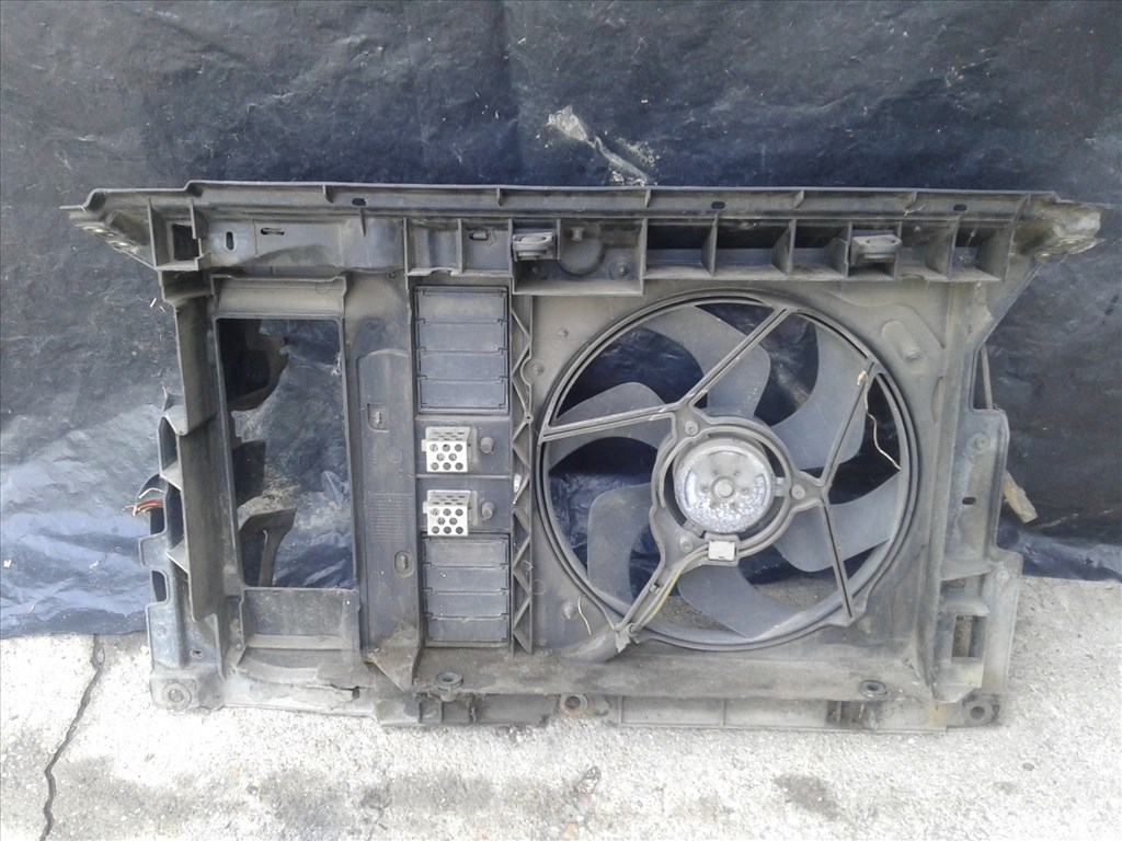 Peugeot 607 (2.2 Hdi) homlokfal 2. kép