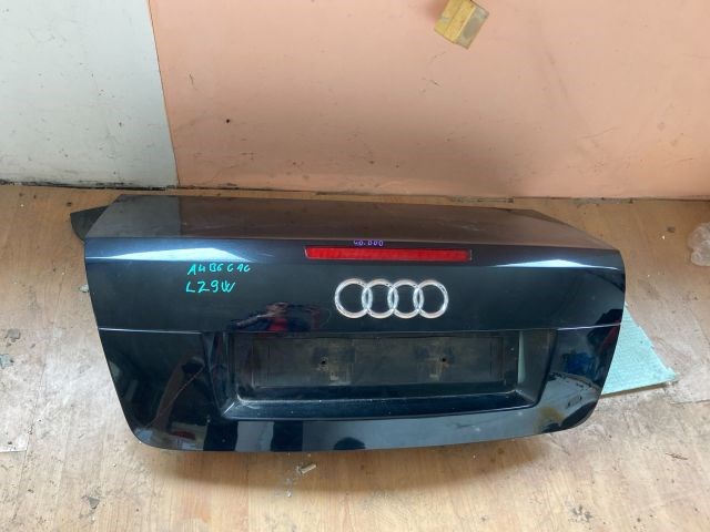 Audi A4 (B6/B7) Csomagtérajtó 4213 6. kép