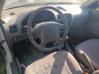 SUZUKI SWIFT II Ferdehátú (EA, MA) Fűtéskapcsoló (Nem klímás)